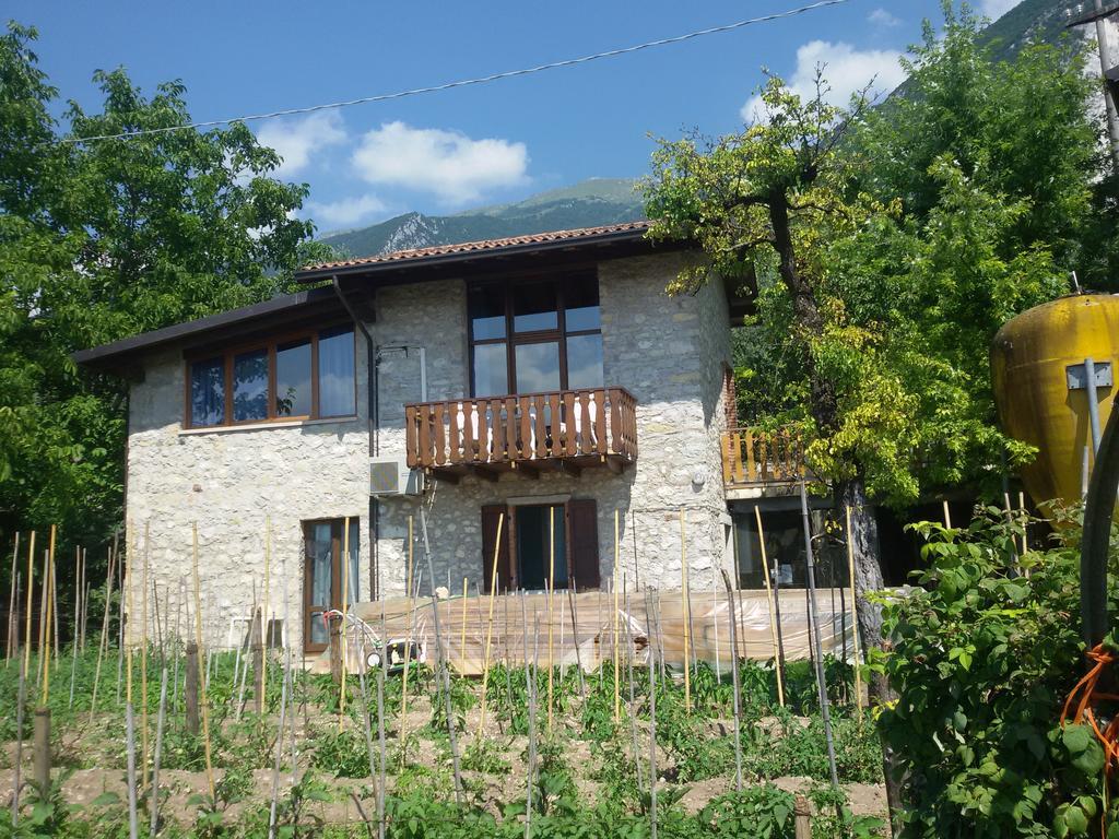 Residence Val Di Monte Malcesine Exterior photo